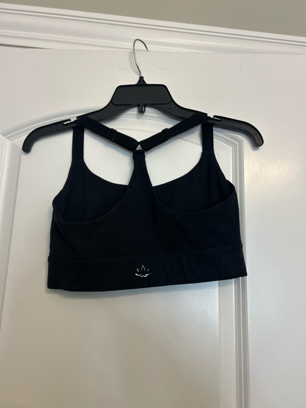 Beyond Yoga Powerbeyond Strive Longline Sports Bra